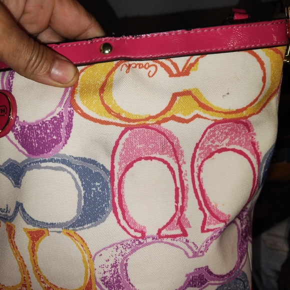 Coach Scribble Tote 2013 - Picture 12 of 14